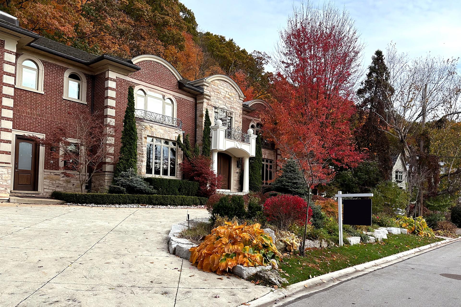 luxury home toronto