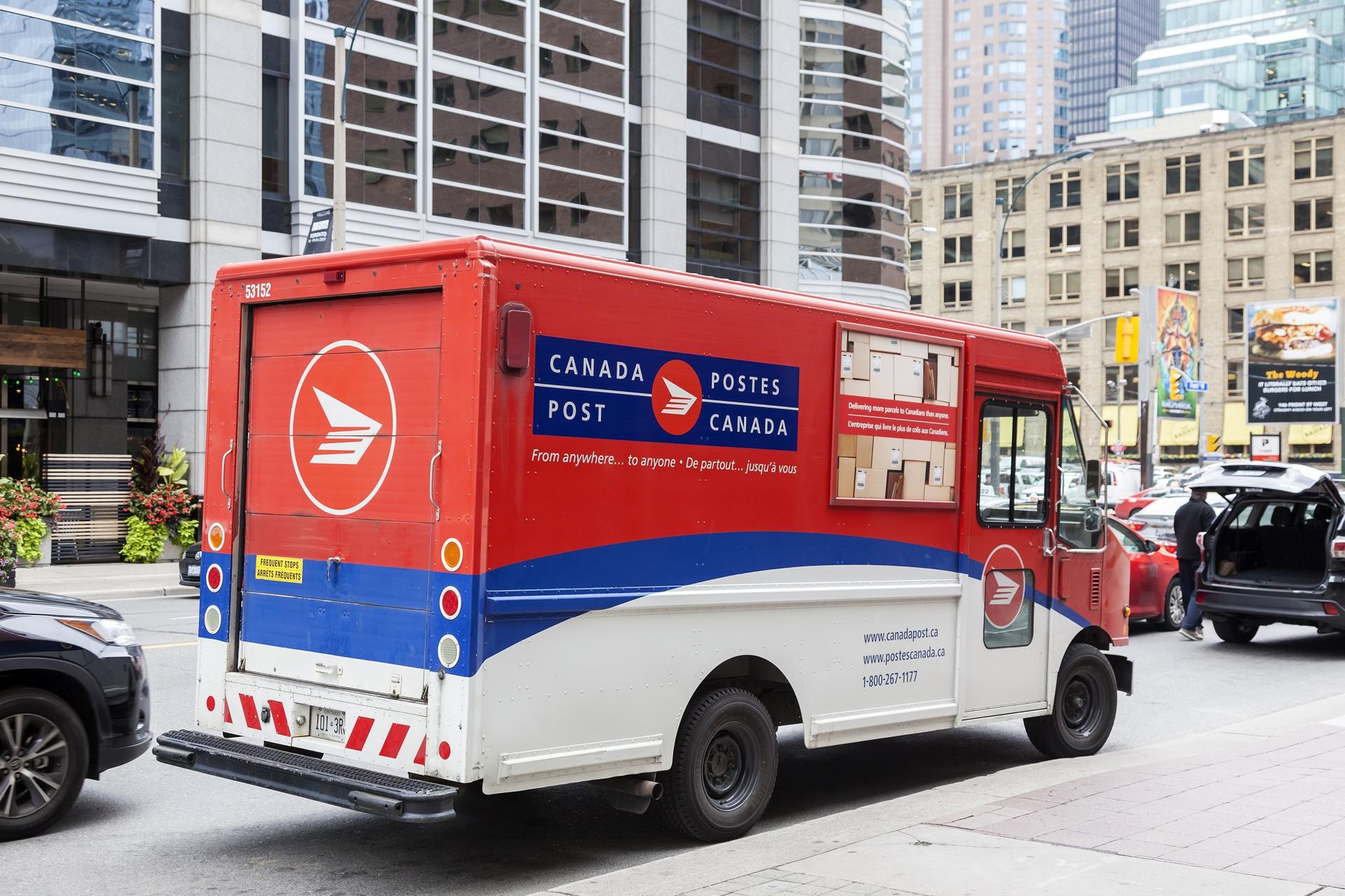 canada post