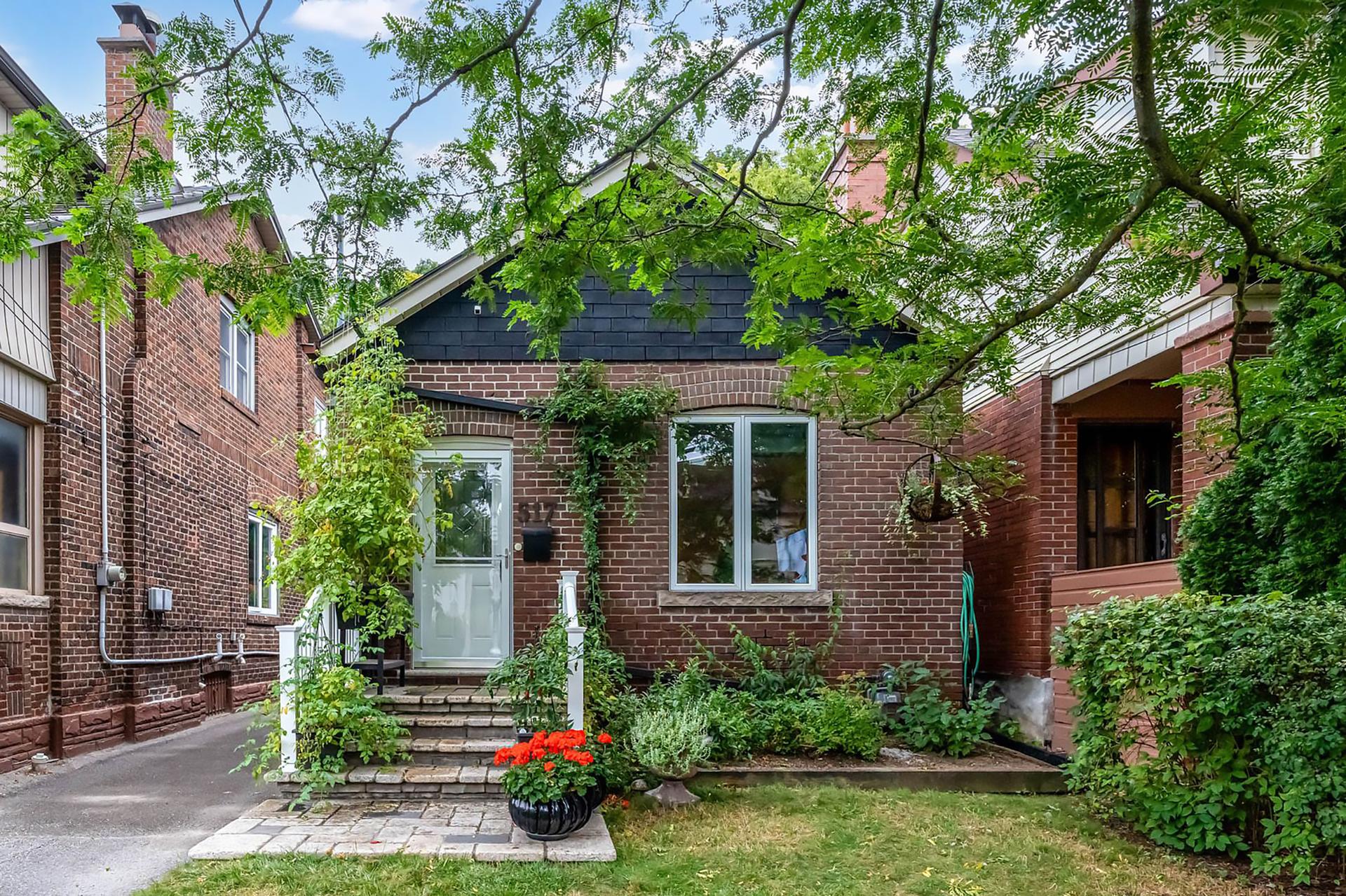 toronto bungalow