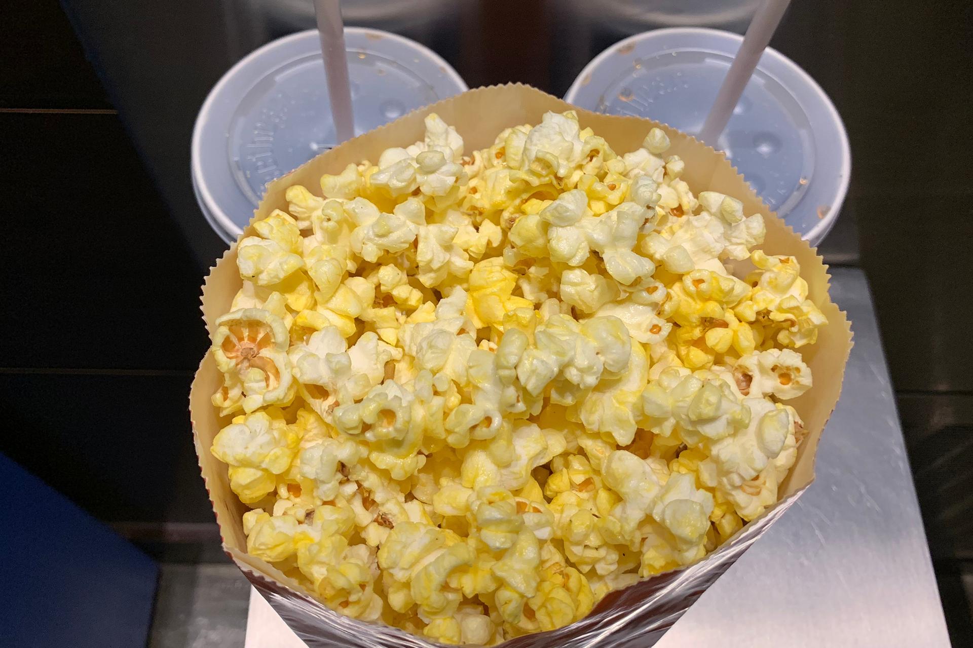 cineplex popcorn