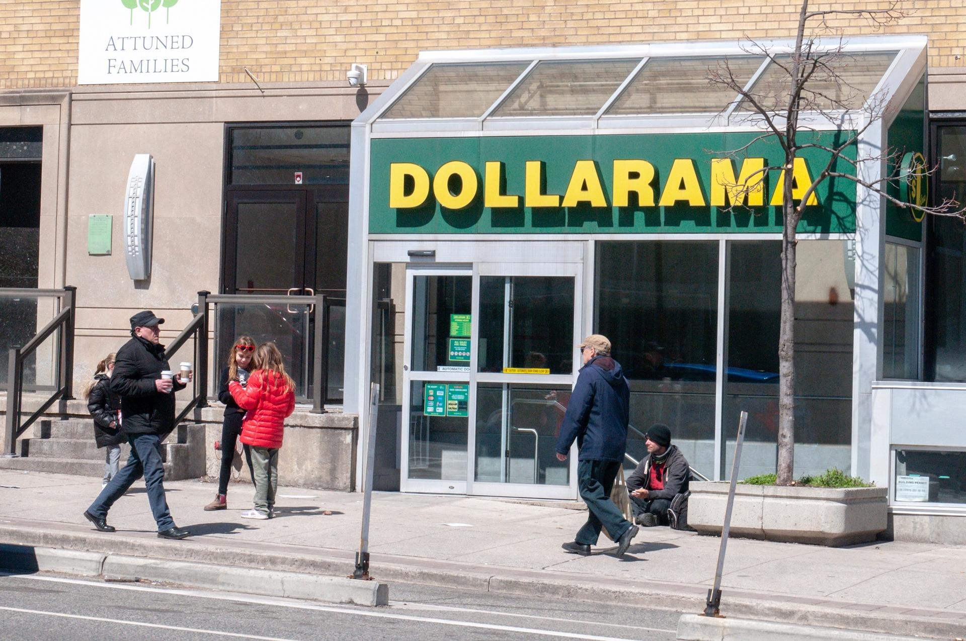 dollarama store toronto