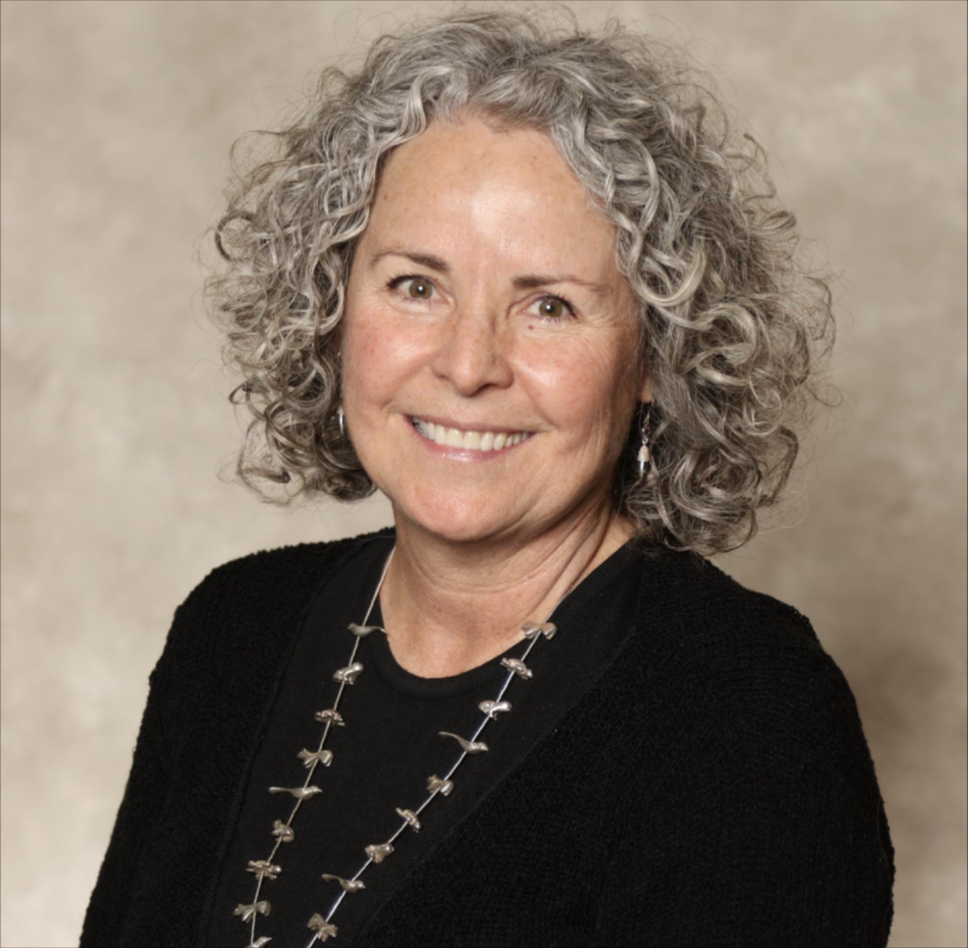 headshot of Lauren Clark