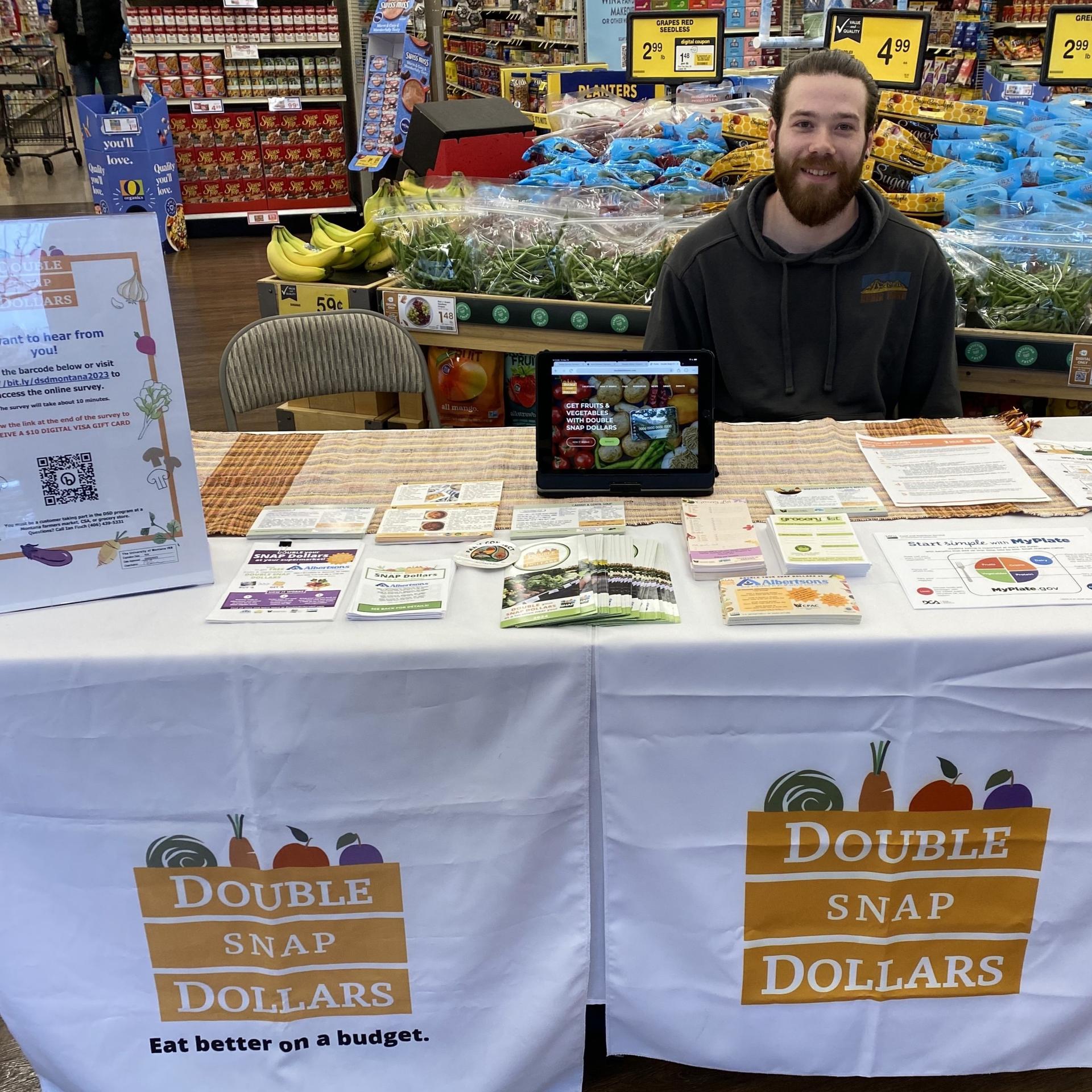 Double SNAP Dollars table at a local farmers market