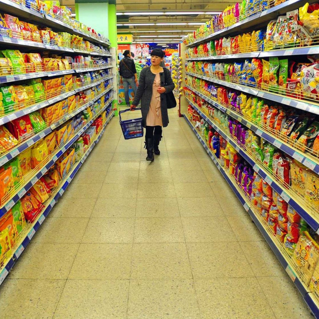 Snacks and more snacks in the supermarket. Photo by Eclectic Jack on Flickr.