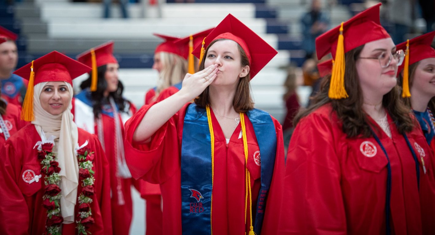 Commencement kiss
