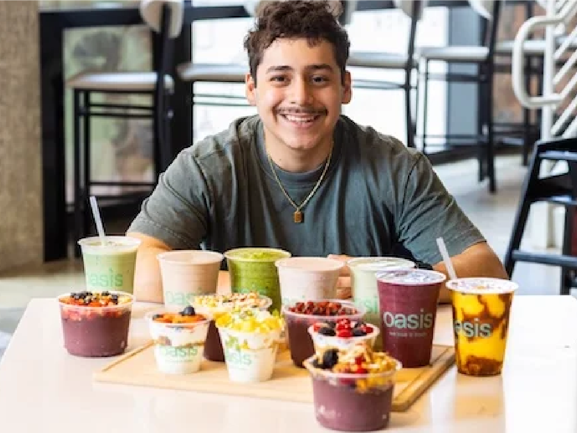 Rice Business student opens smoothie, acai shop in downtown Houston