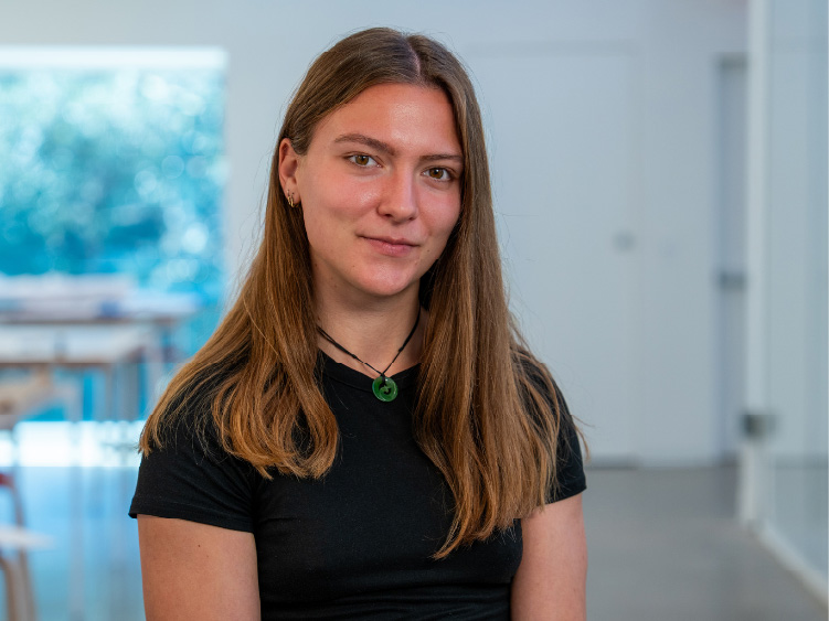 Olympic sprinter finds her stride in Rice Architecture graduate program