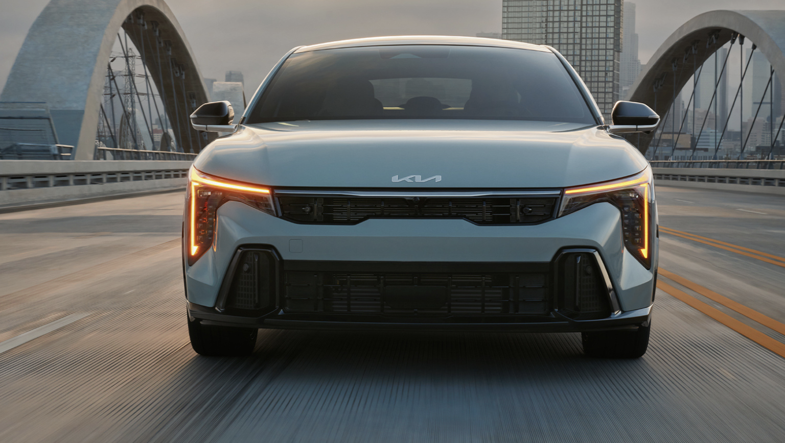 Kia K4 en Venta en Inland Empire, CA