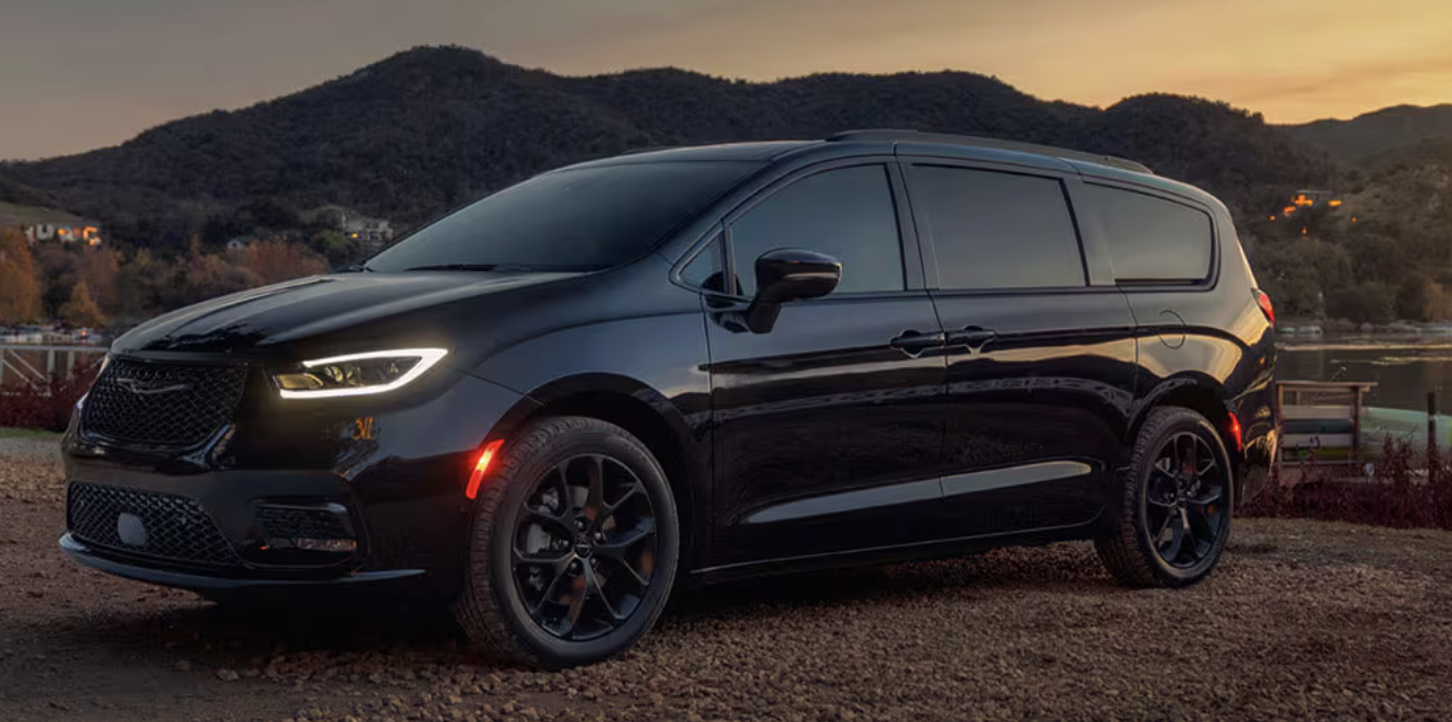 2026 Chrysler Pacifica for sale in Tustin