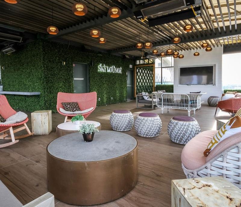 Sky Lounge