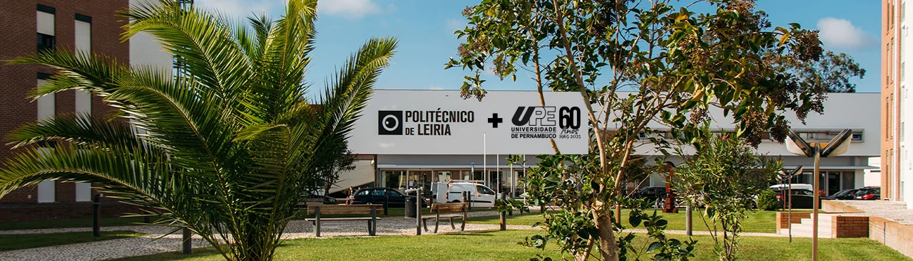 Fachada do Instituto Politécnico de Leiria (IPLeiria). Montagem com a marca da Universidade de Pernambuco (UPE).