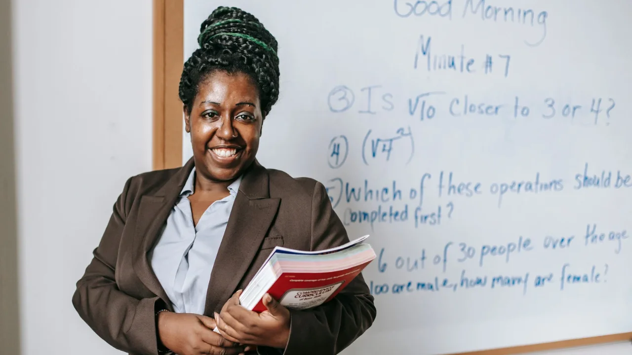 Concurso para professor universitário da UPE 2025