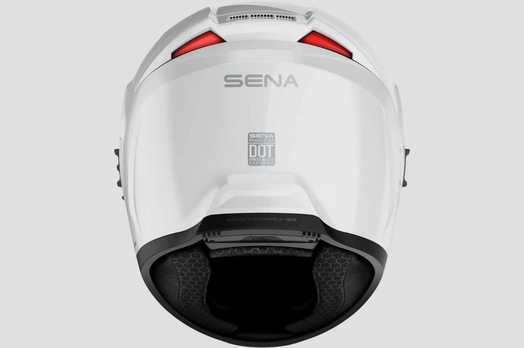 Conheça o Capacete Sena Phantom com Intercomunicador Integrado