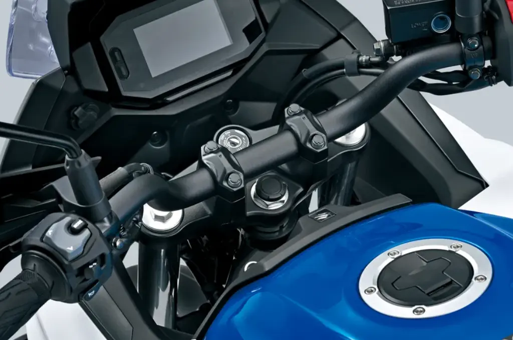 EICMA 2025: Suzuki lança a nova SV-7GX