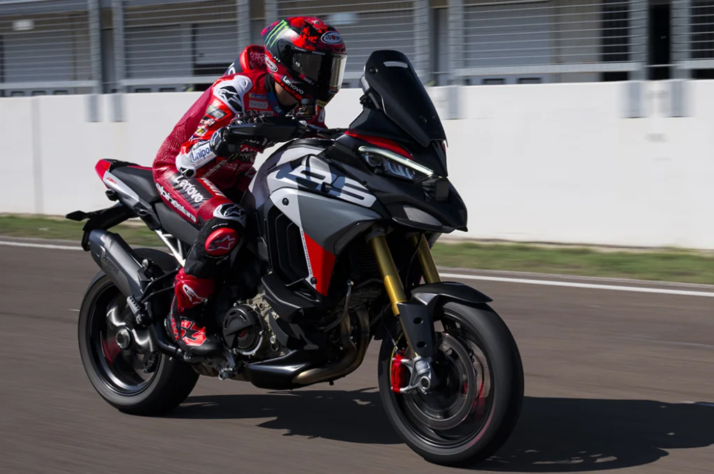 Ducati lança Diavel V4 RS e Multistrada V4 RS