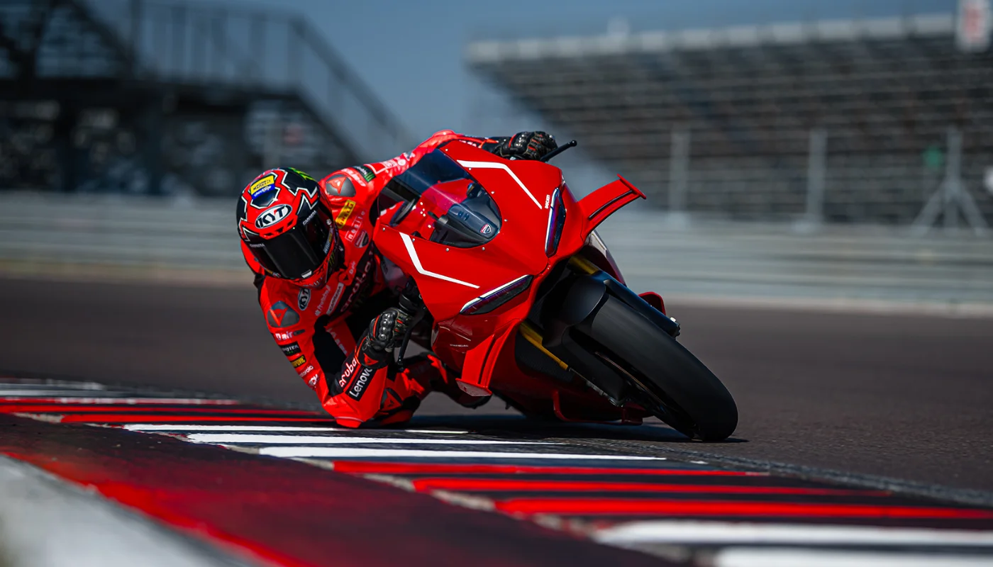 Nova Ducati Panigale V4 R é lançada com 218 cv
