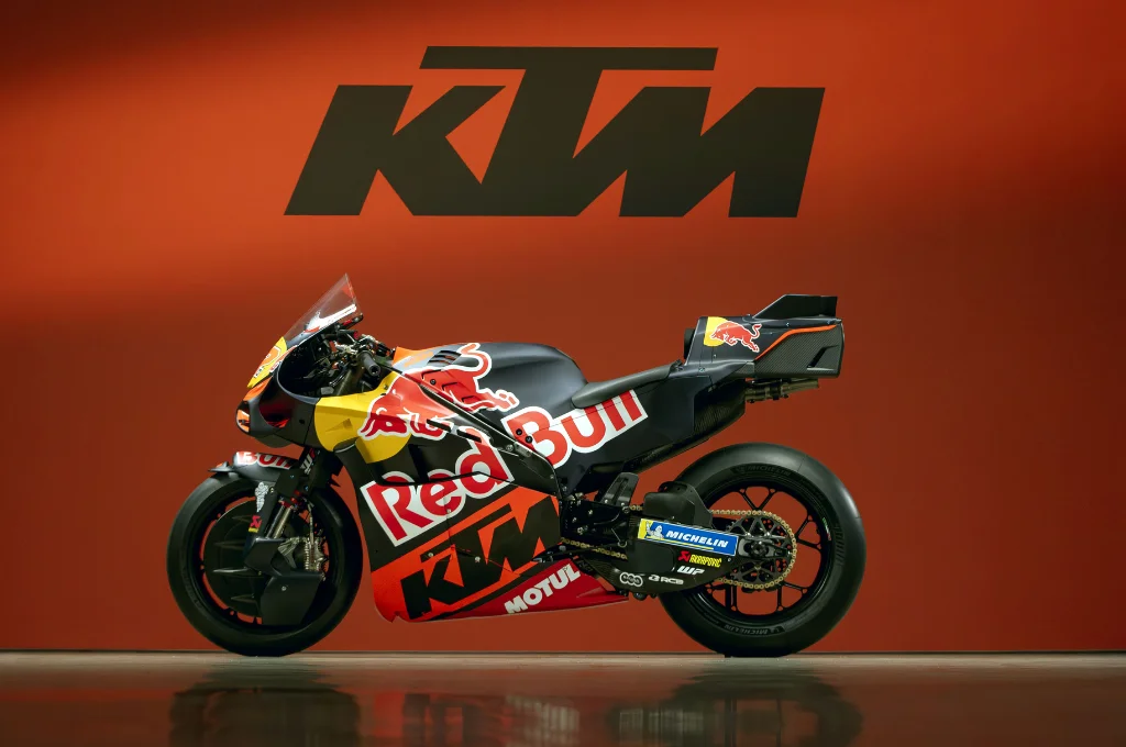 KTM Tech3 revela a RC16 para temporada de 2026 KTM Tech3 revela a RC16 para temporada de 2026