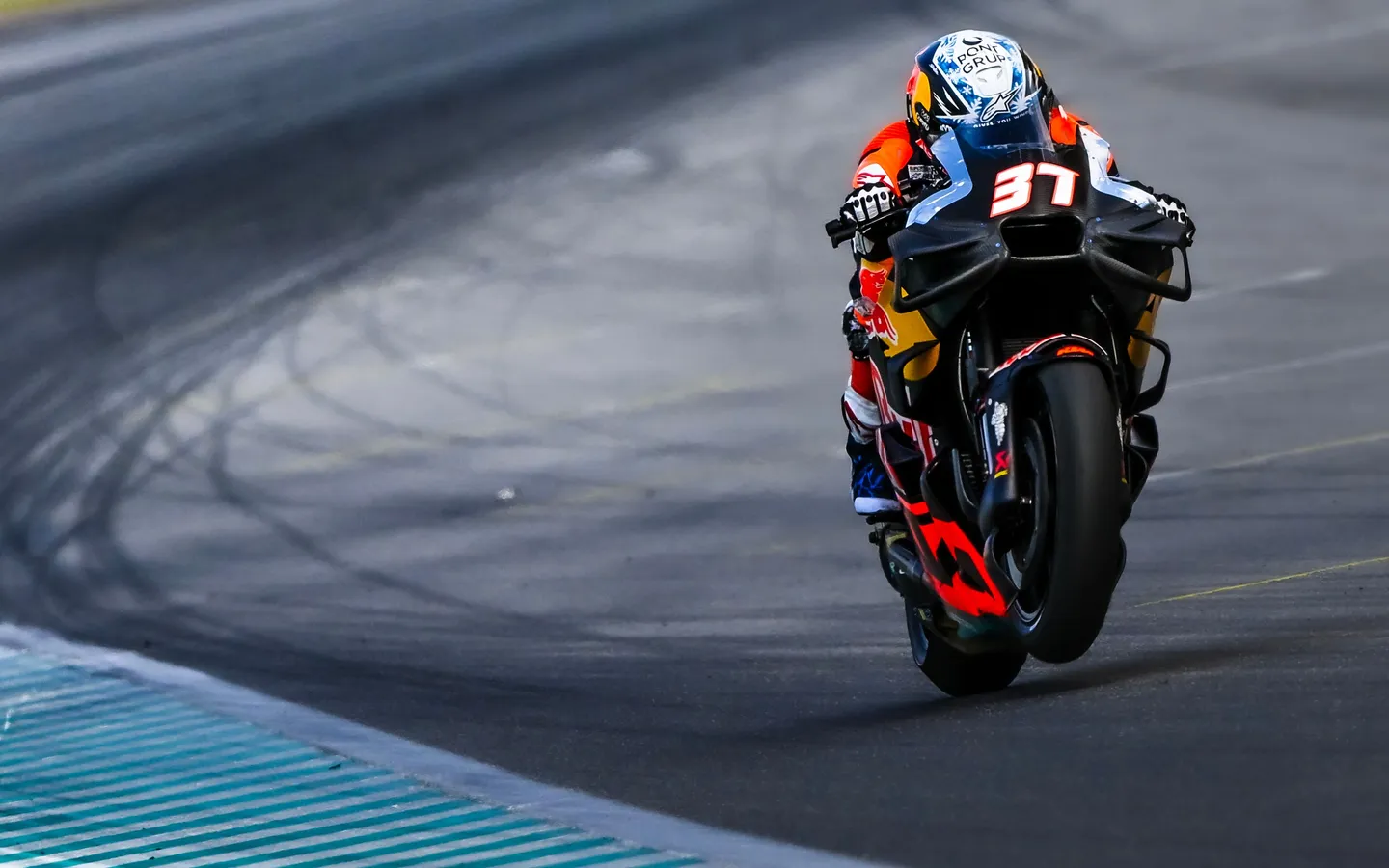 Marc Márquez lidera Dia 1 do teste de Sepang 2026 - Foto 32