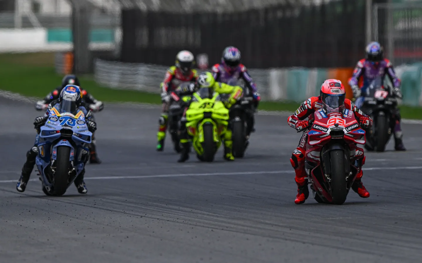Marc Márquez lidera Dia 1 do teste de Sepang 2026 - Foto 19