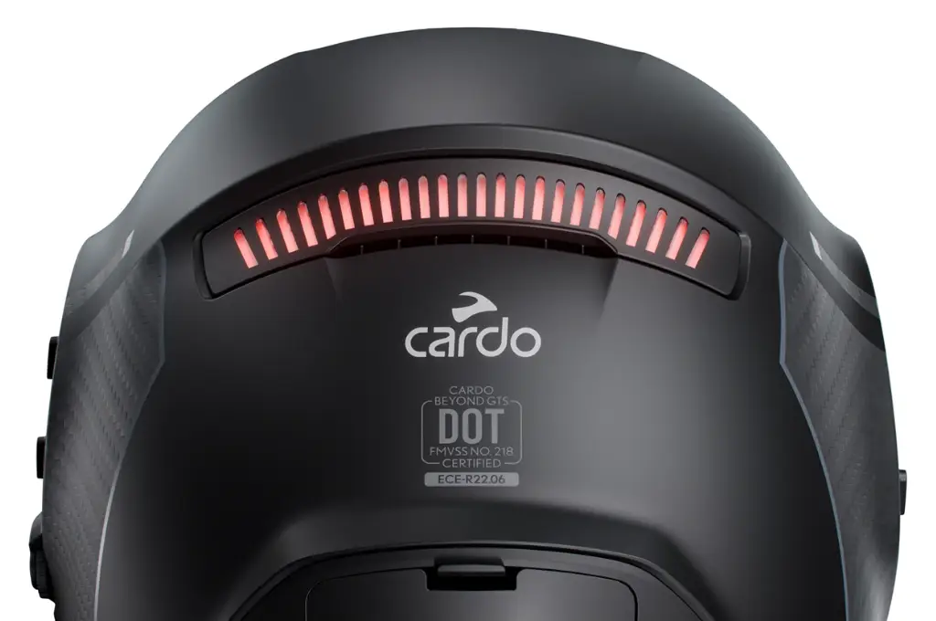 Cardo revela capacetes inteligentes Beyond
