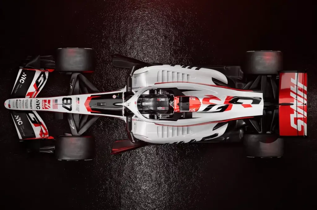 Haas revela VF-26 e estreia nome TGR Haas na F1