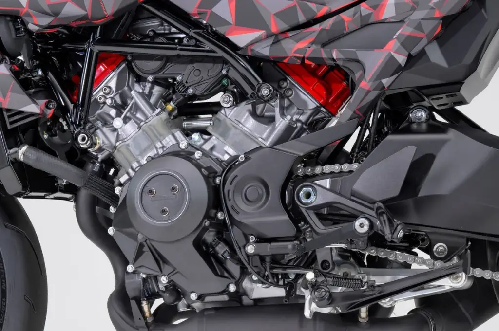 EICMA 2025: Honda revela novo protótipo V3R 900 E-Compressor