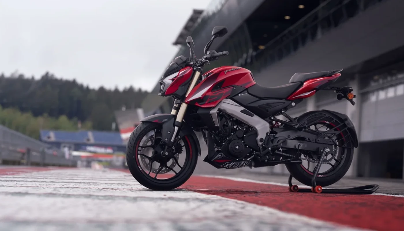 Bajaj Pulsar NS400Z é patenteada no Brasil