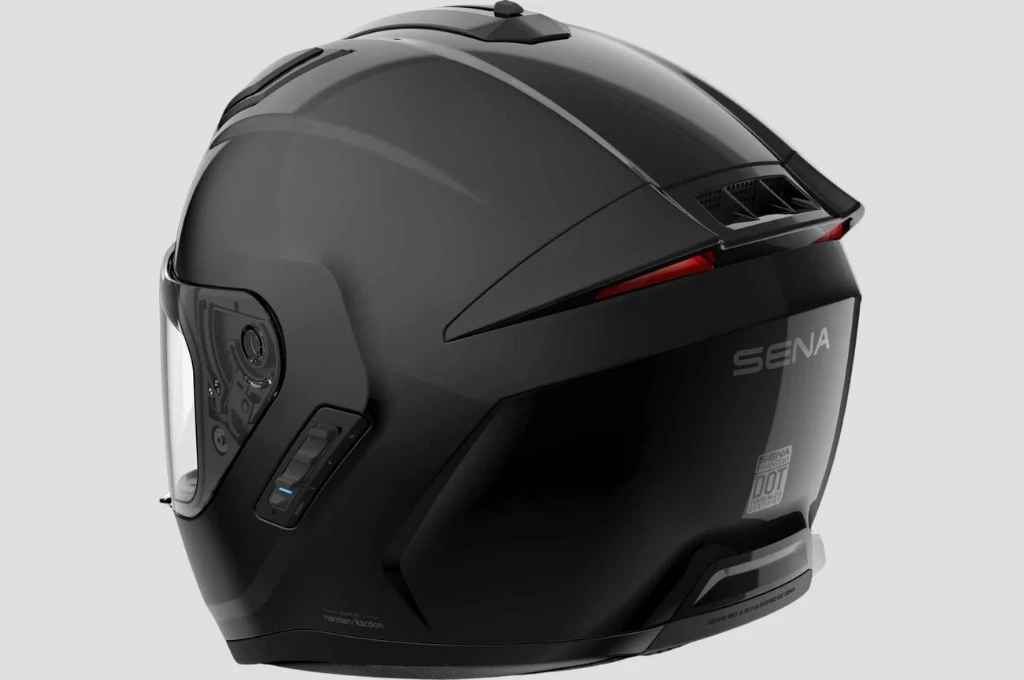 Conheça o Capacete Sena Phantom com Intercomunicador Integrado