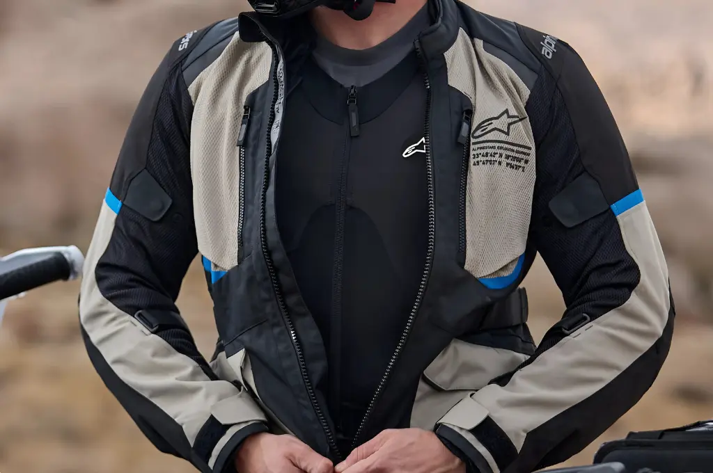 Conheça o Colete Alpinestars Tech-Air 5 Plasma - Grid Motors