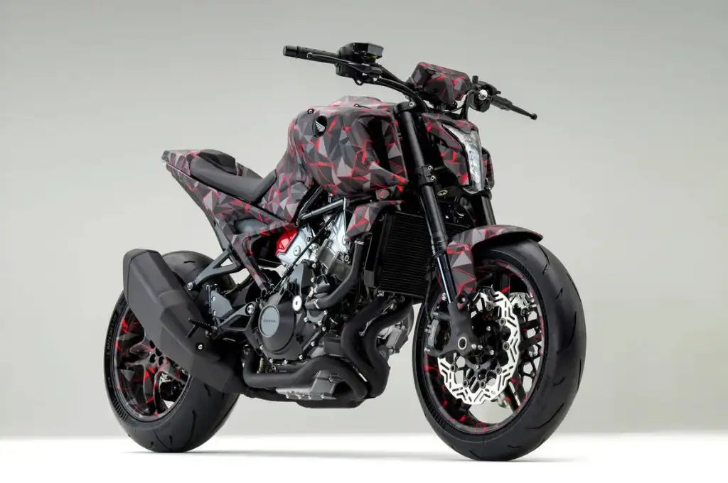 EICMA 2025: Honda revela novo protótipo V3R 900 E-Compressor