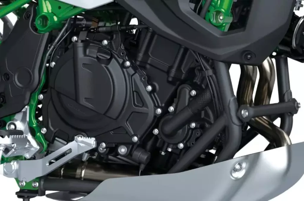 Kawasaki lança a nova KLE500 2026 com visual rally