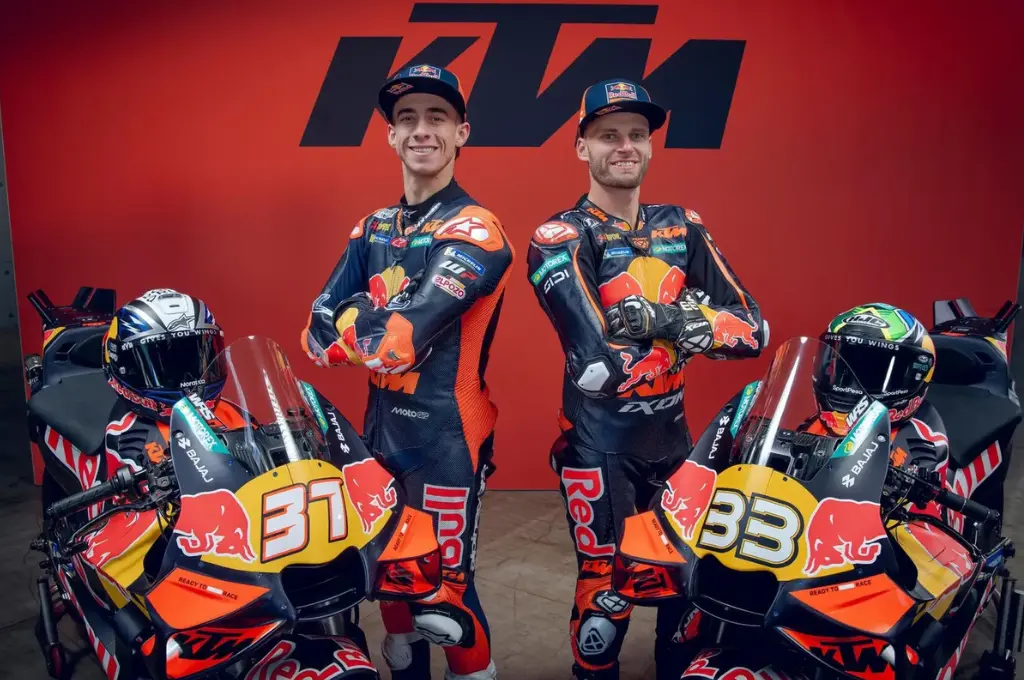 KTM apresenta RC16 de Acosta e Binder para 2026
