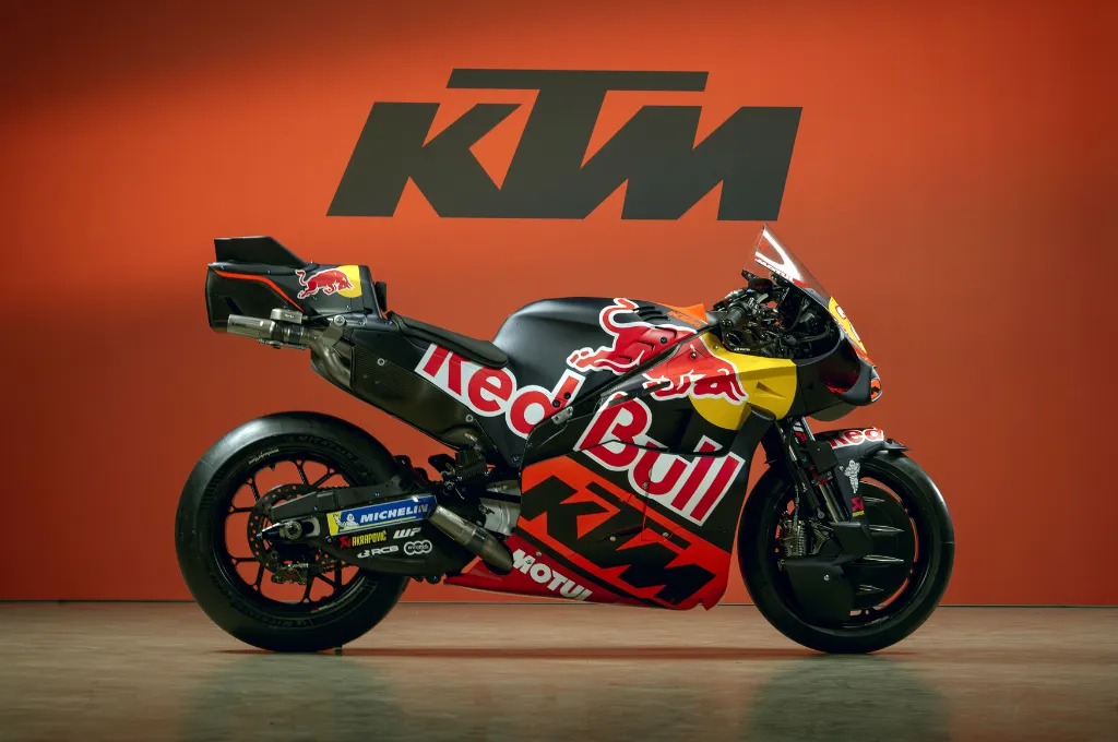 KTM Tech3 revela a RC16 para temporada de 2026 KTM Tech3 revela a RC16 para temporada de 2026