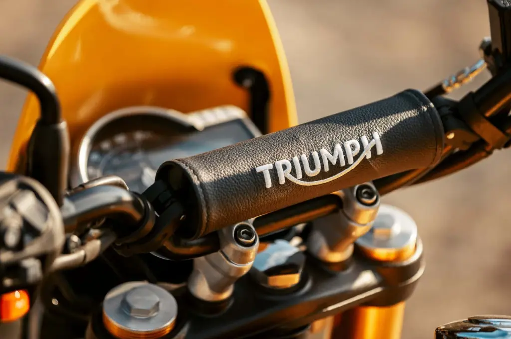 Triumph apresenta a Scrambler 400 XC no Brasil