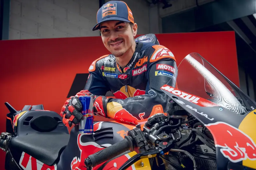KTM Tech3 revela a RC16 para temporada de 2026 KTM Tech3 revela a RC16 para temporada de 2026