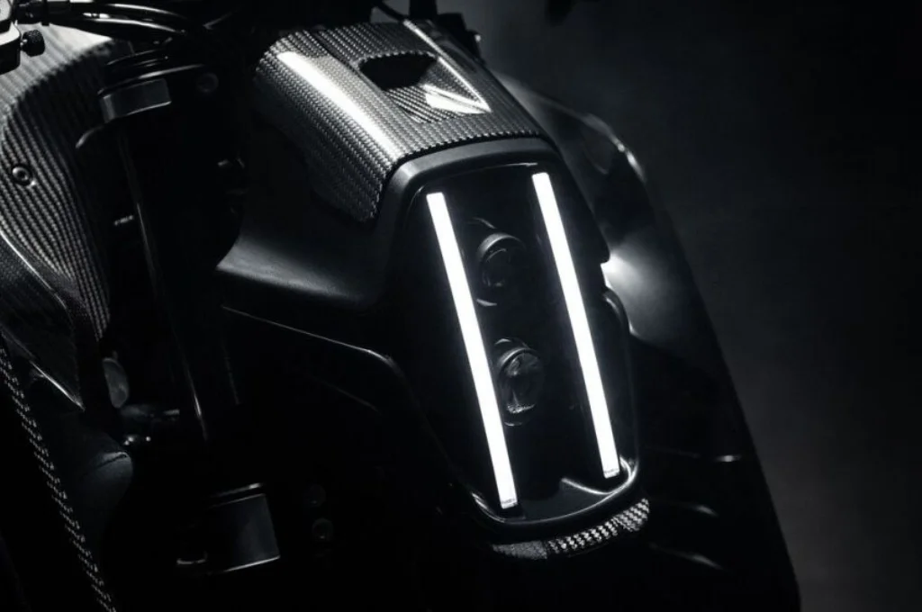 Brabus revela Hyper Naked 1400 R Signature Edition