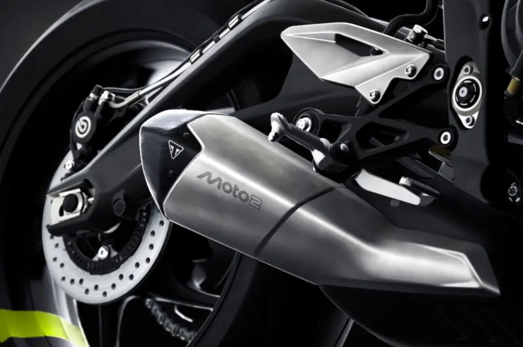 Triumph lança Street Triple RX e Moto2 Edition
