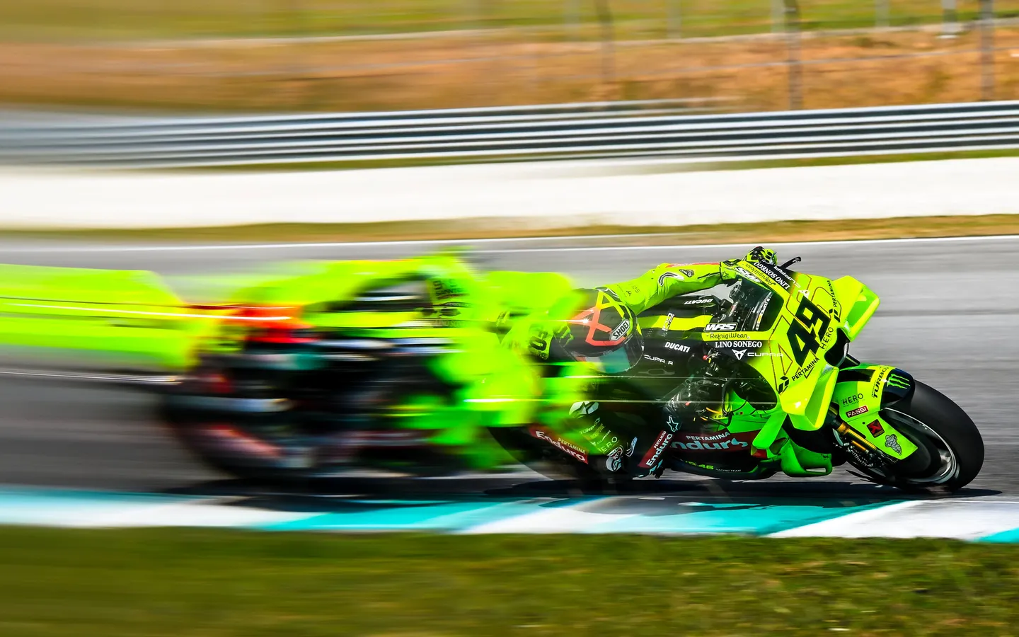 Marc Márquez lidera Dia 1 do teste de Sepang 2026