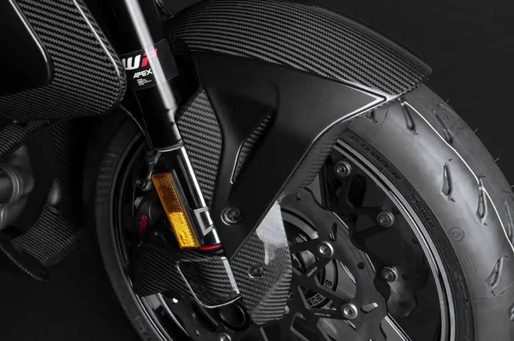 Brabus revela Hyper Naked 1400 R Signature Edition
