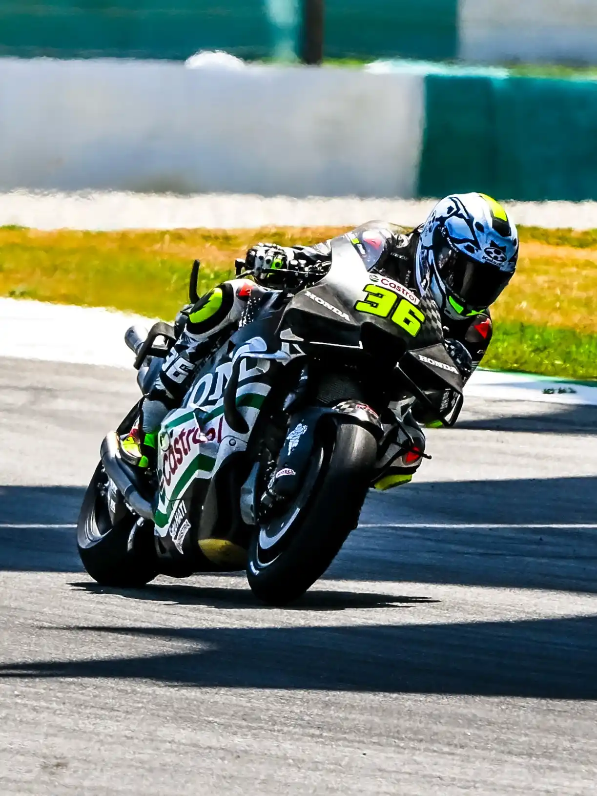 Marc Márquez lidera Dia 1 do teste de Sepang 2026 - Foto 15