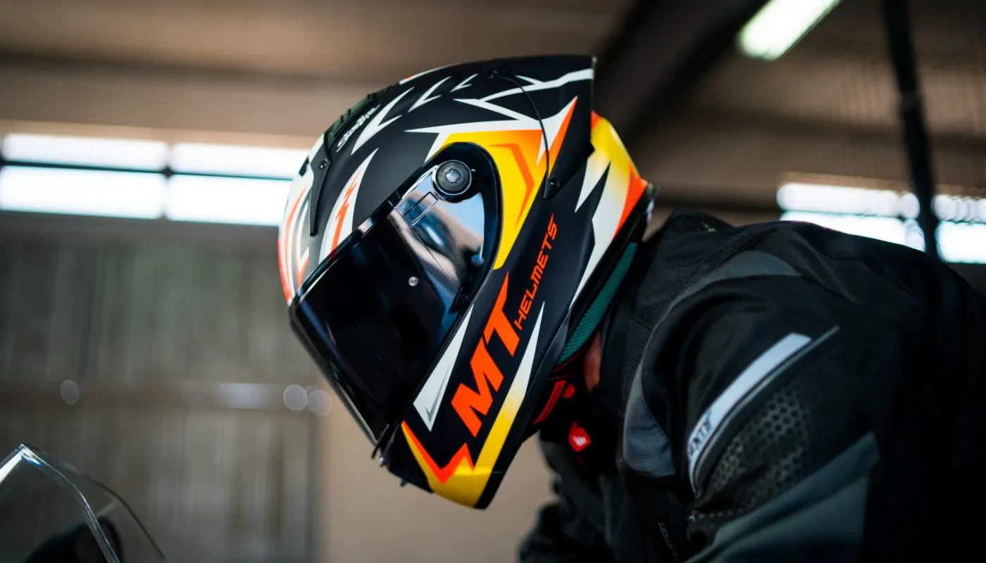 Capacete MT KRE+ S