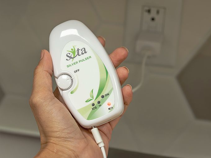 Built-in Rechargeable Battery