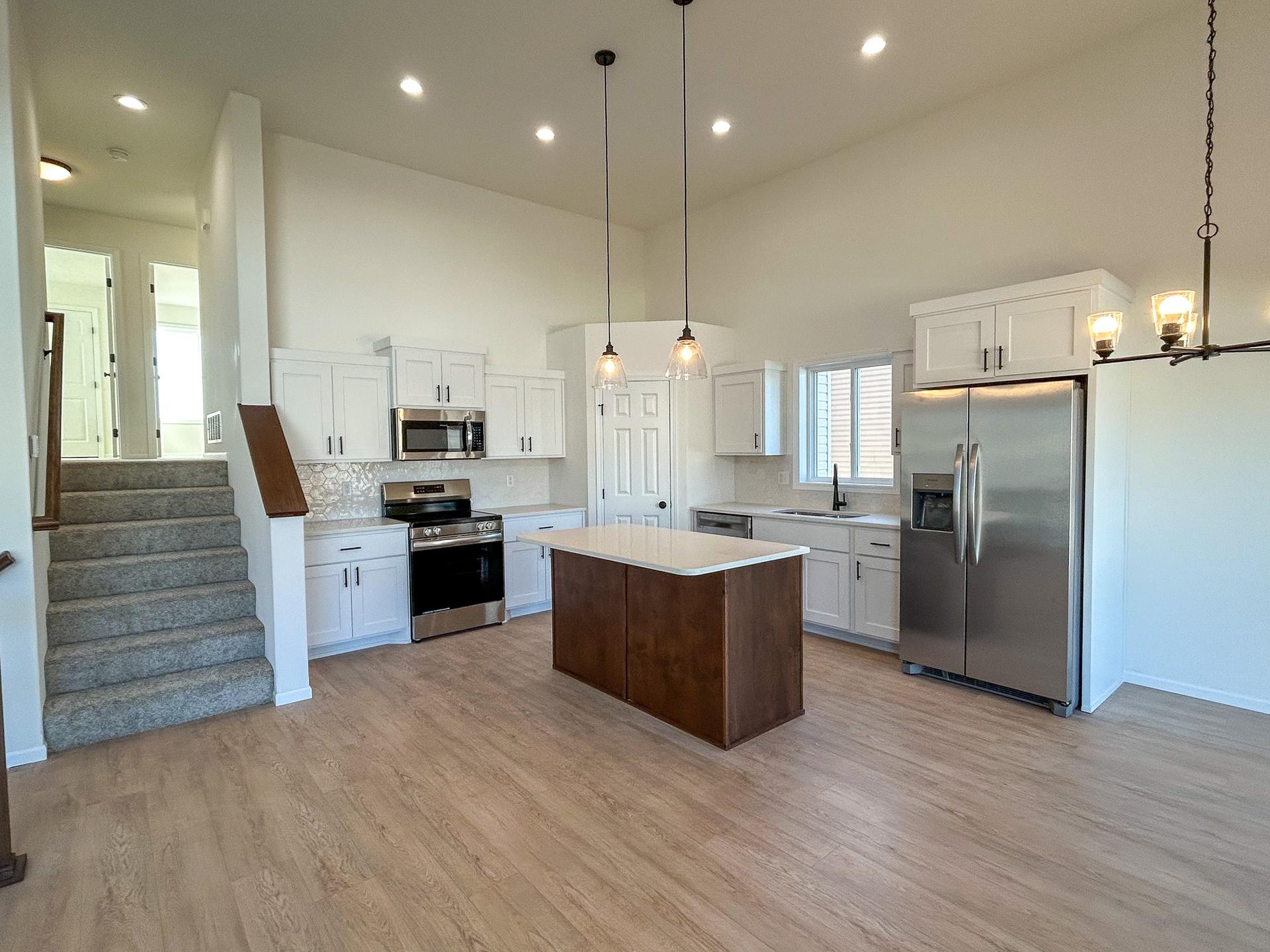 938 David Drive, Grand Forks