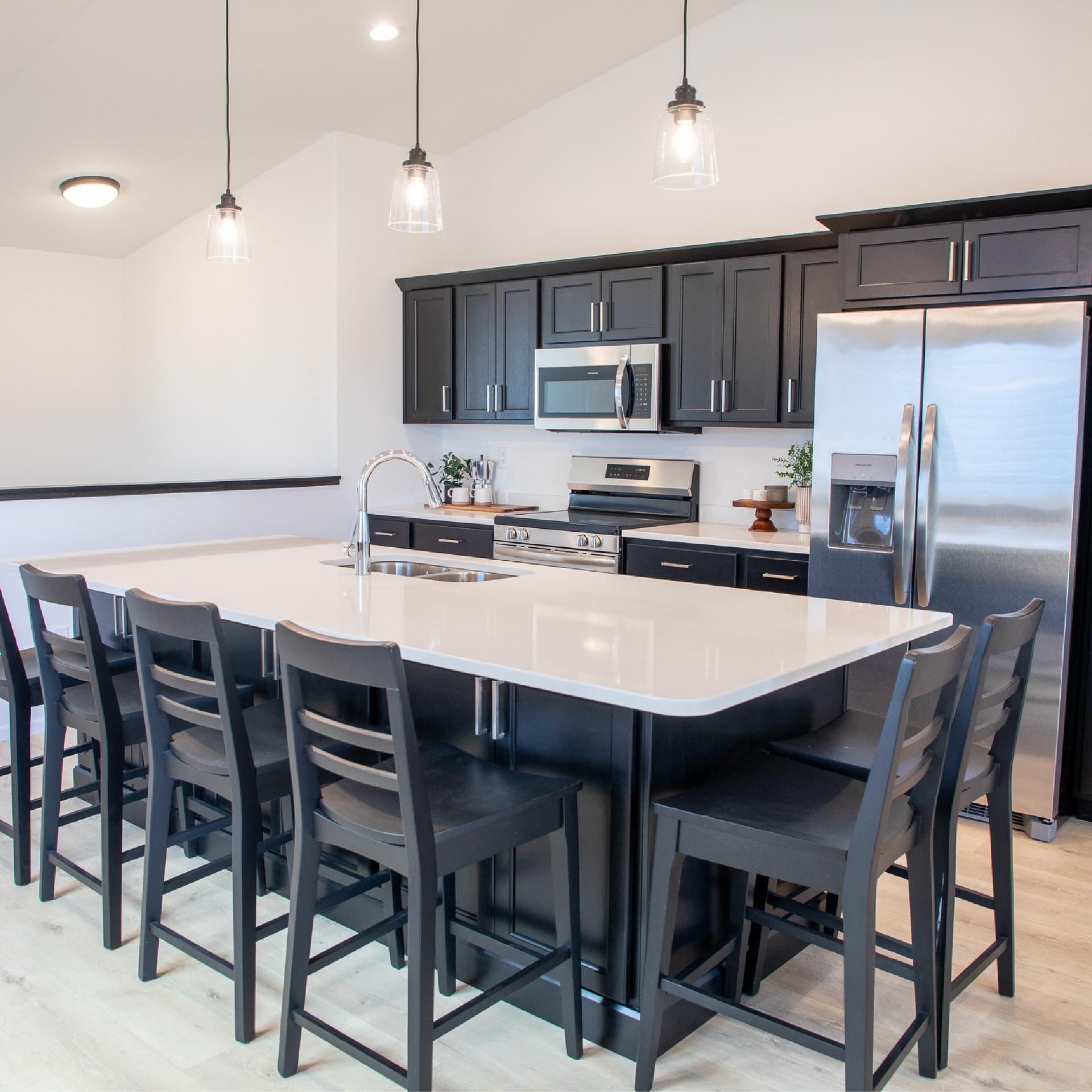 6739 Meadow View Drive