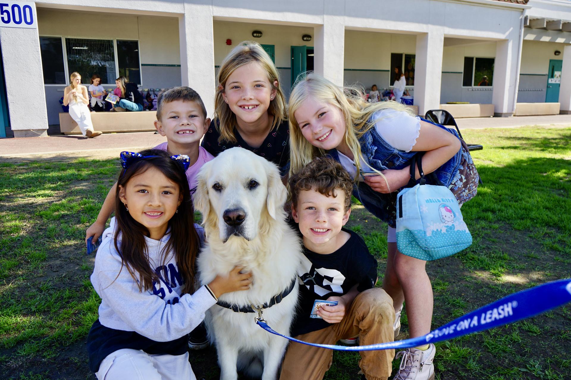 Ocean Knoll class learns about wheelchairs and handcycling from Ryen Reed. 