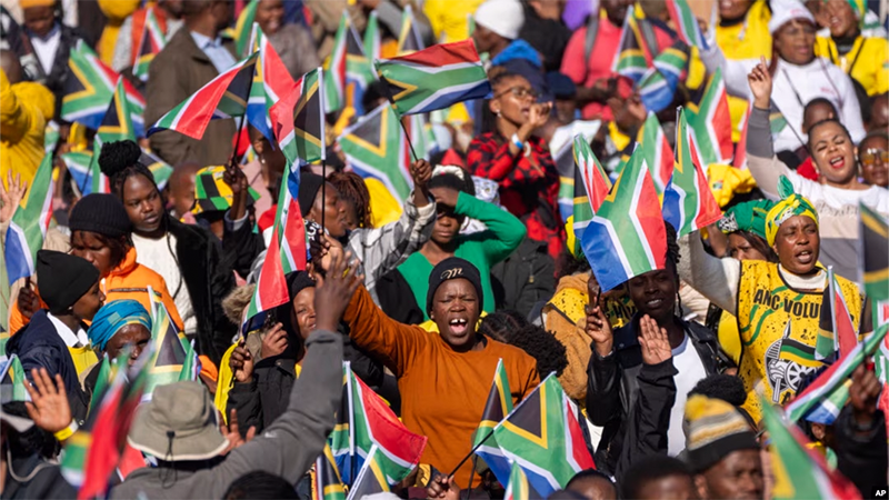 Zuma-Sambudla Exit Tied to Russia Recruitment Allegations
