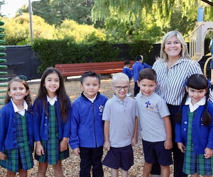 Our Lady of Loretto School, Students and Teacher