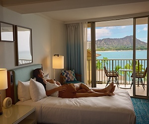 OUTRIGGER Reef Waikiki Beach Resort Hotel Room