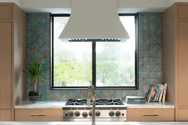 Larkspur Home
