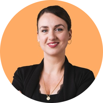 A picture of Maria Giulia Ganassini because signing off with a picture seems much more intimate